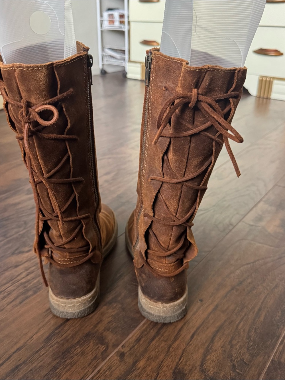 Born Sable Boots Size 7.5 Glazed Ginger Distressed (Brown) - Picture 10 of 13
